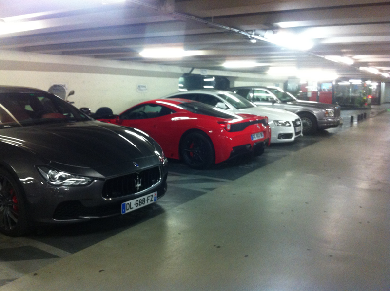 Illustration for article titled The Fantastic Cars of Parking Étoile Foch